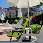 Apartment лесо-зара студио *