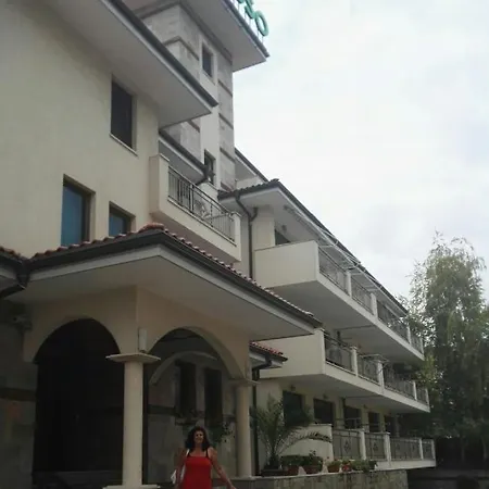 Apartment лесо-зара студио Rawda