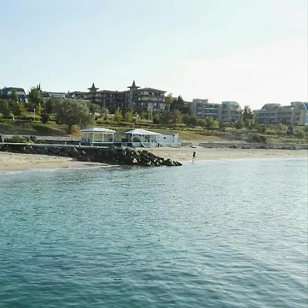 лесо-зара студио Apartamento Ravda